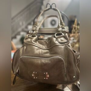 B. Makowsky Olive Leather Shoulder Bag